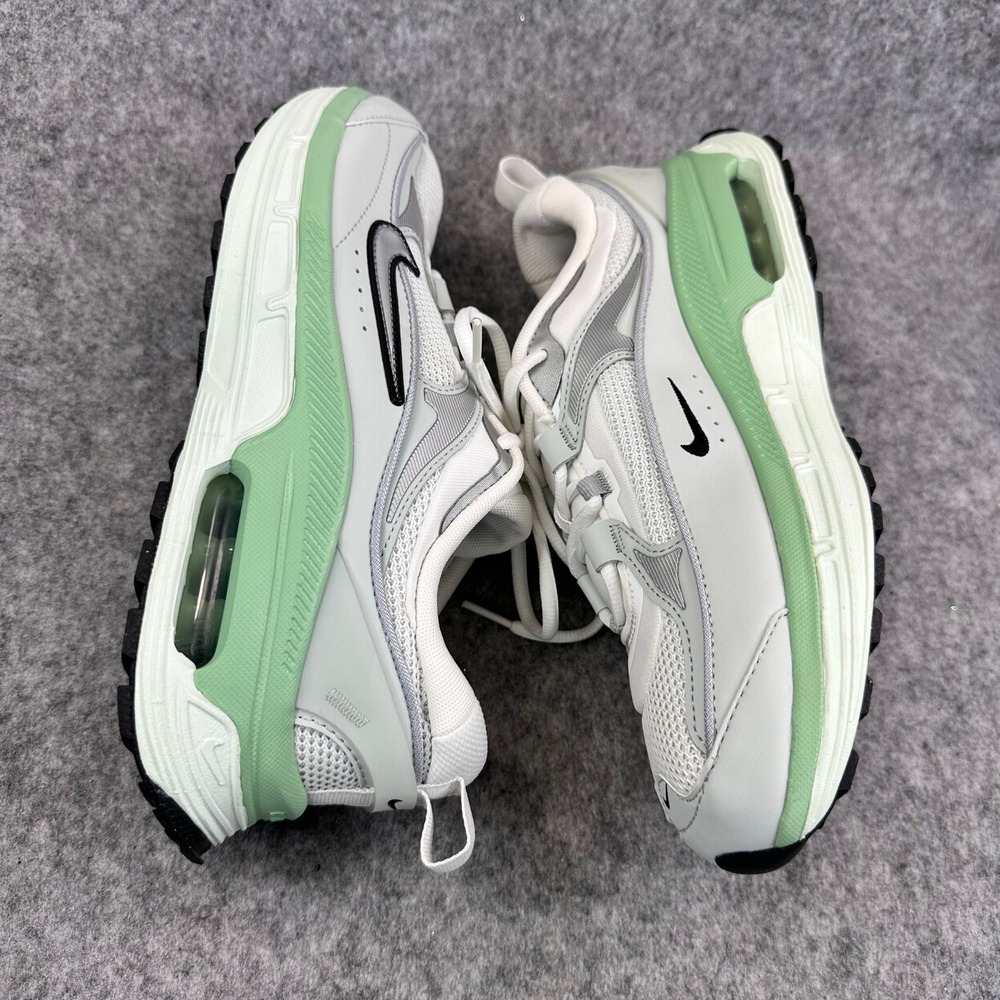 Nike Air Max Bliss Womens Size 9 Summit White Green DH5128-103 Lifestyle Sneaker - Picture 13 of 15